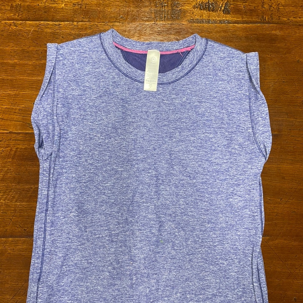 Ivivva by Lululemon, Girls tank top, Excellent condition, Size 10, Purple!